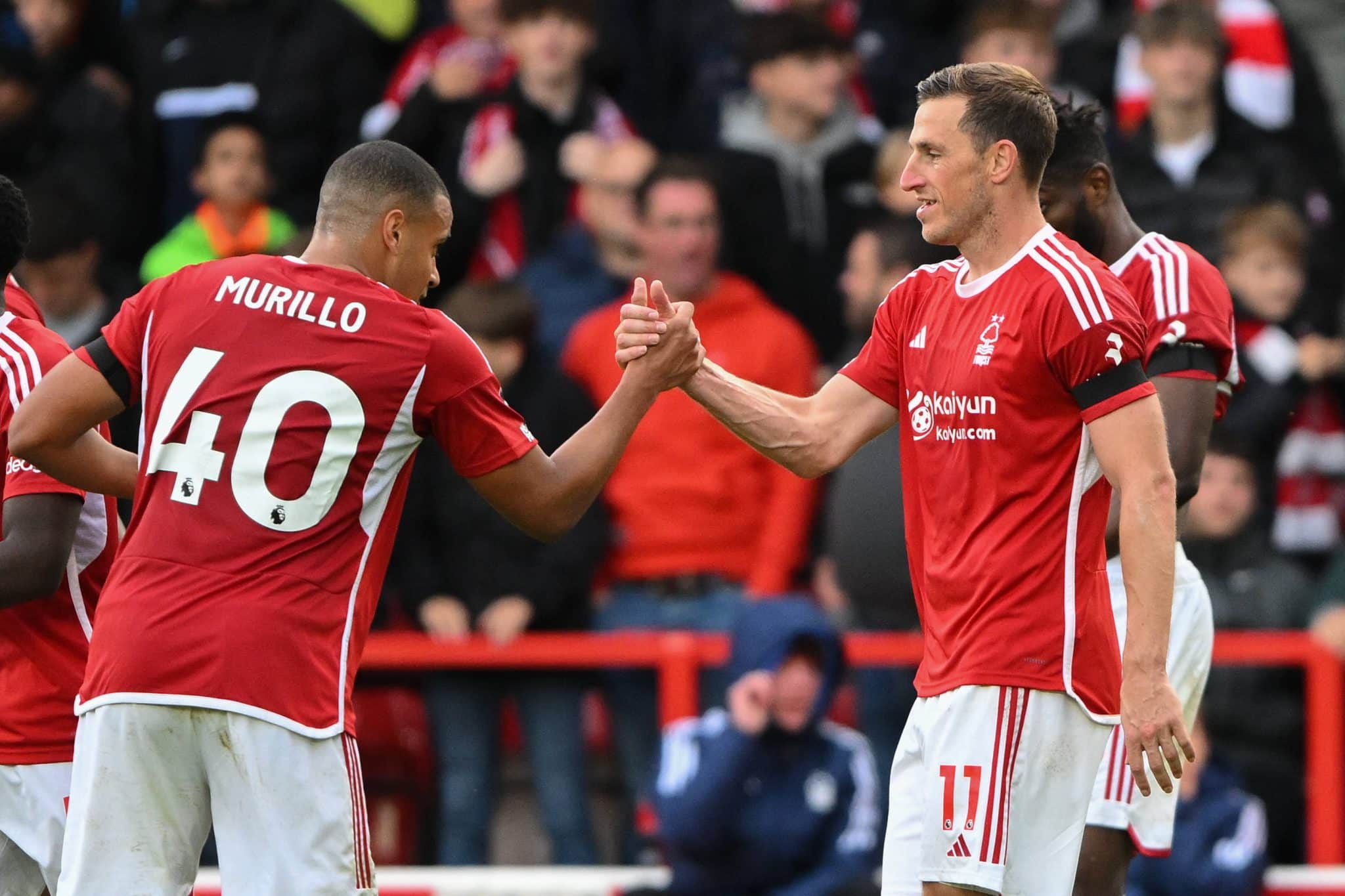 Companheiro de Murillo est&aacute; pr&oacute;ximo de fazer hist&oacute;ria por sensa&ccedil;&atilde;o da Premier League