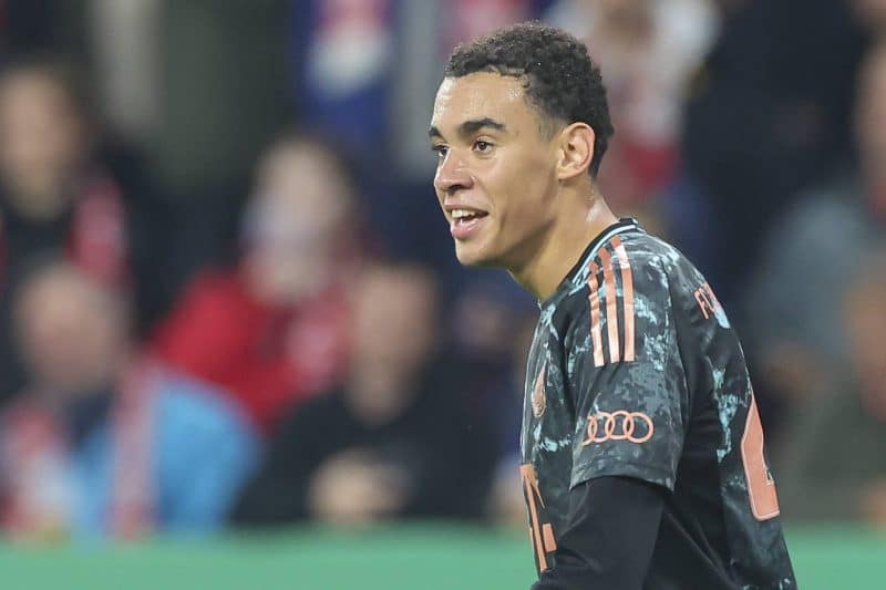 Com contrato indefinido, Musiala indica futuro no Bayern de Munique