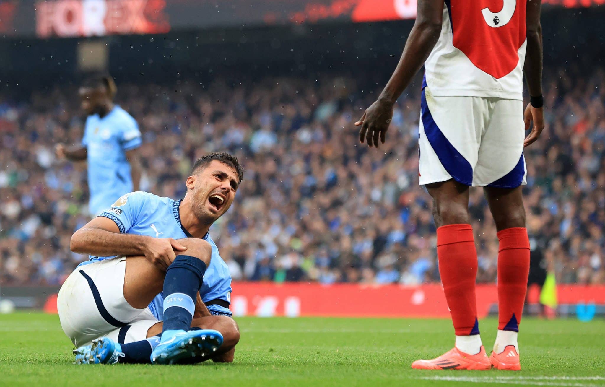 Foto: (Imago)- Rodri lesionou o LCA durante o empate entre Manchester City x Arsenal, pela Premier League