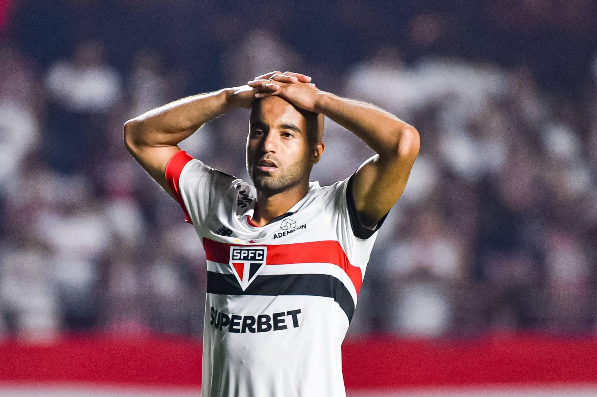 Lucas Moura durante jogo do S&atilde;o Paulo