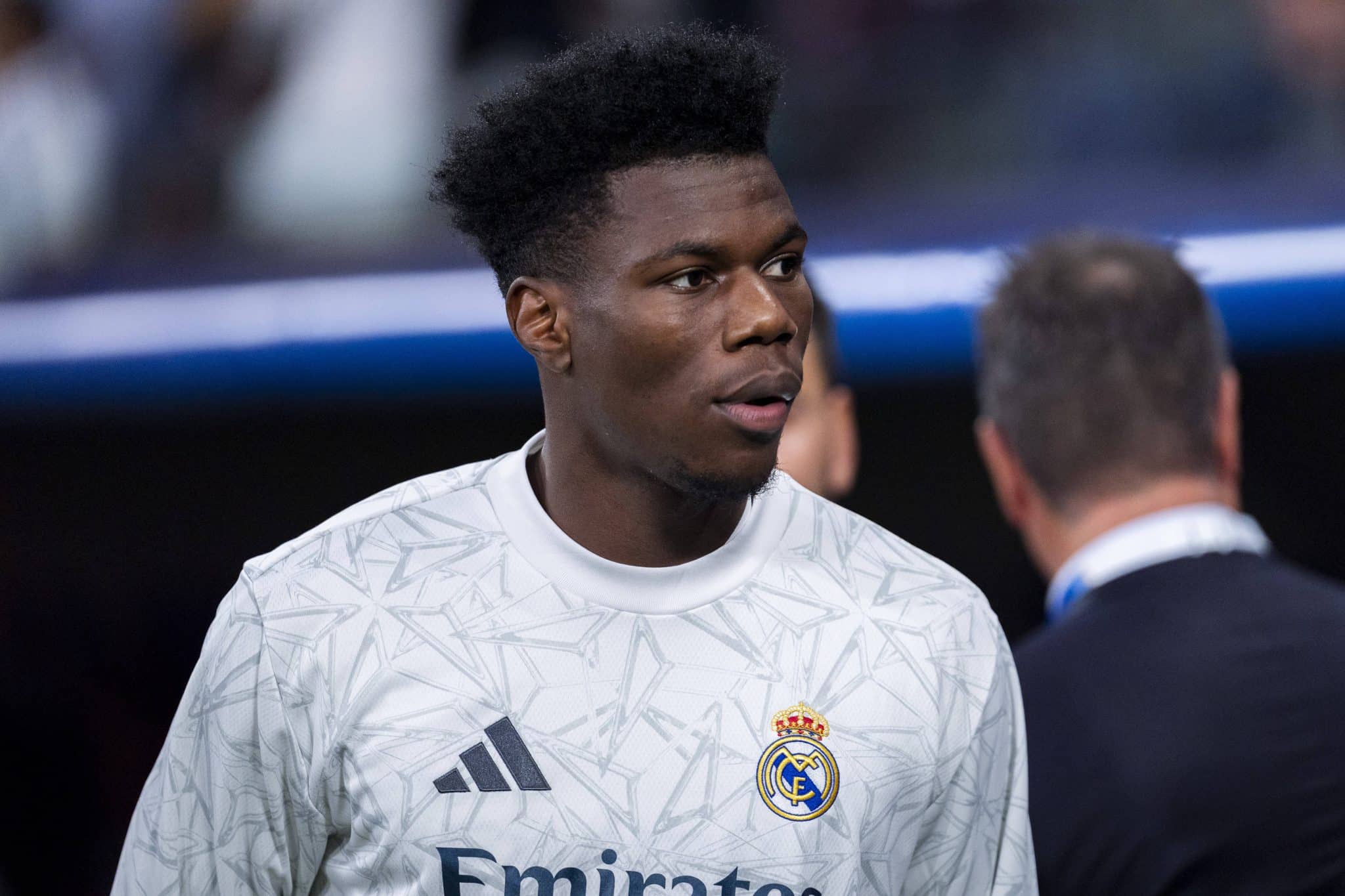 Real Madrid mira em jogador mais caro da Premier League, e pode usar Tchouam&eacute;ni na troca