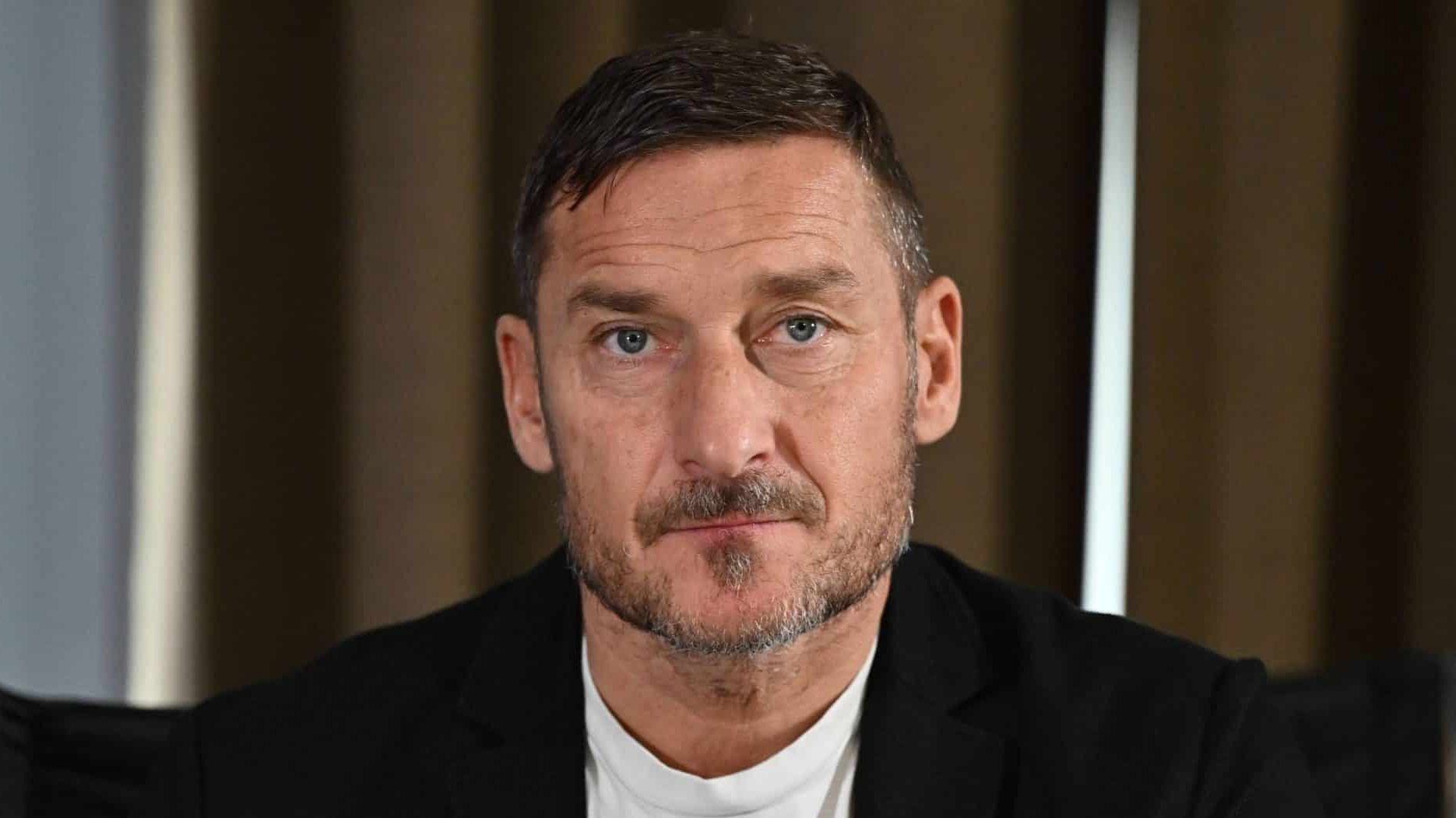 Totti corneta Yamal e pede para Ancelotti ir para a Roma: &lsquo;Acostumados com t&eacute;cnicos med&iacute;ocres&rsquo;