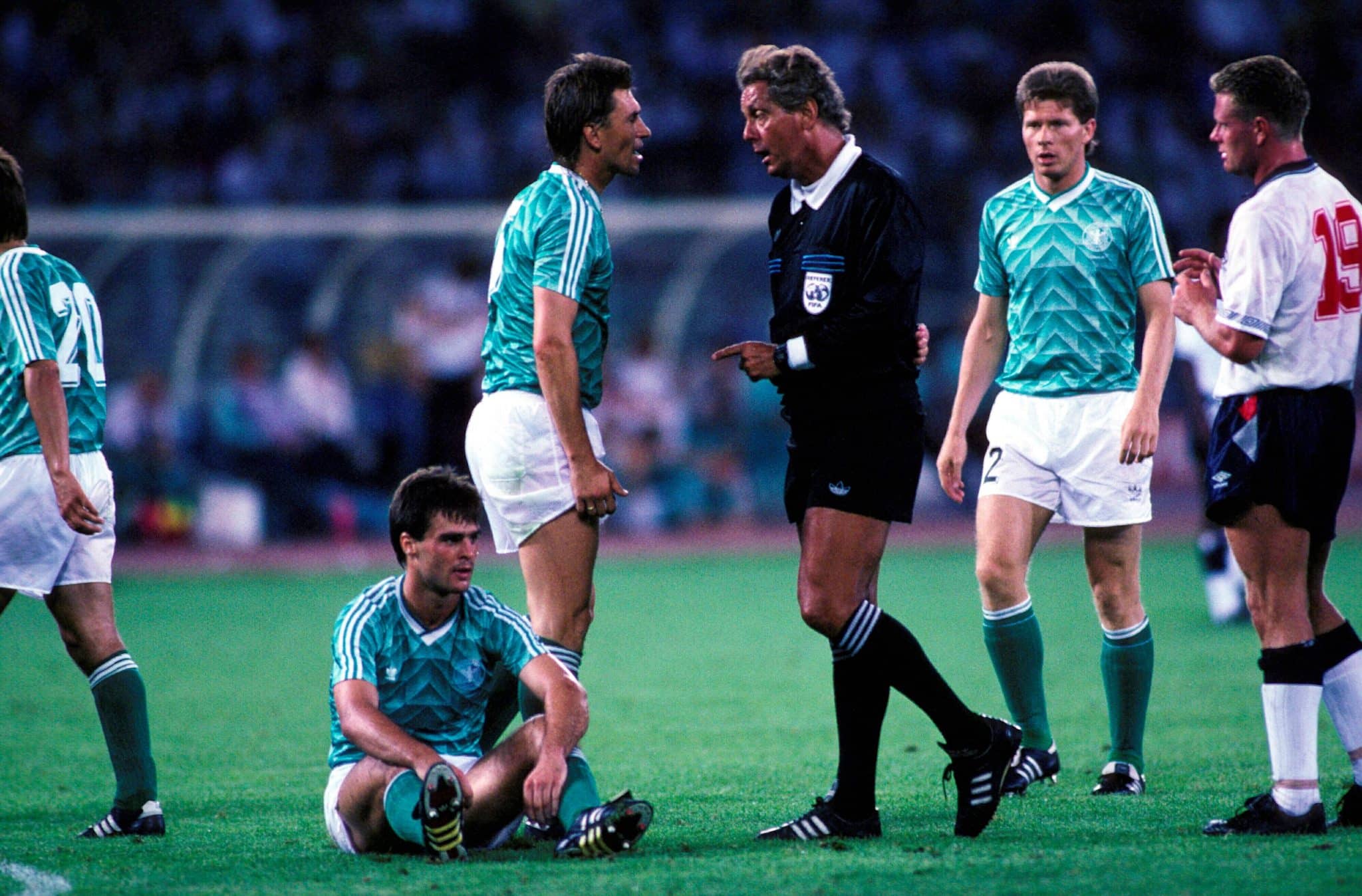 FIFA World Cup WM Weltmeisterschaft Fussball Italia 1990 Italy 1990 4 7 1990 Stadio Delle Alpi