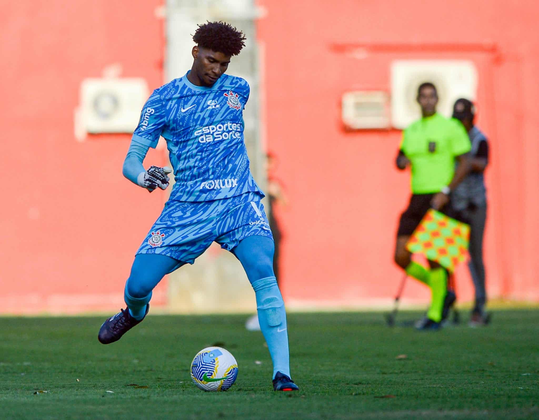 Vit&oacute;ria Corinthians Brasileir&atilde;o 2024 Hugo Souza