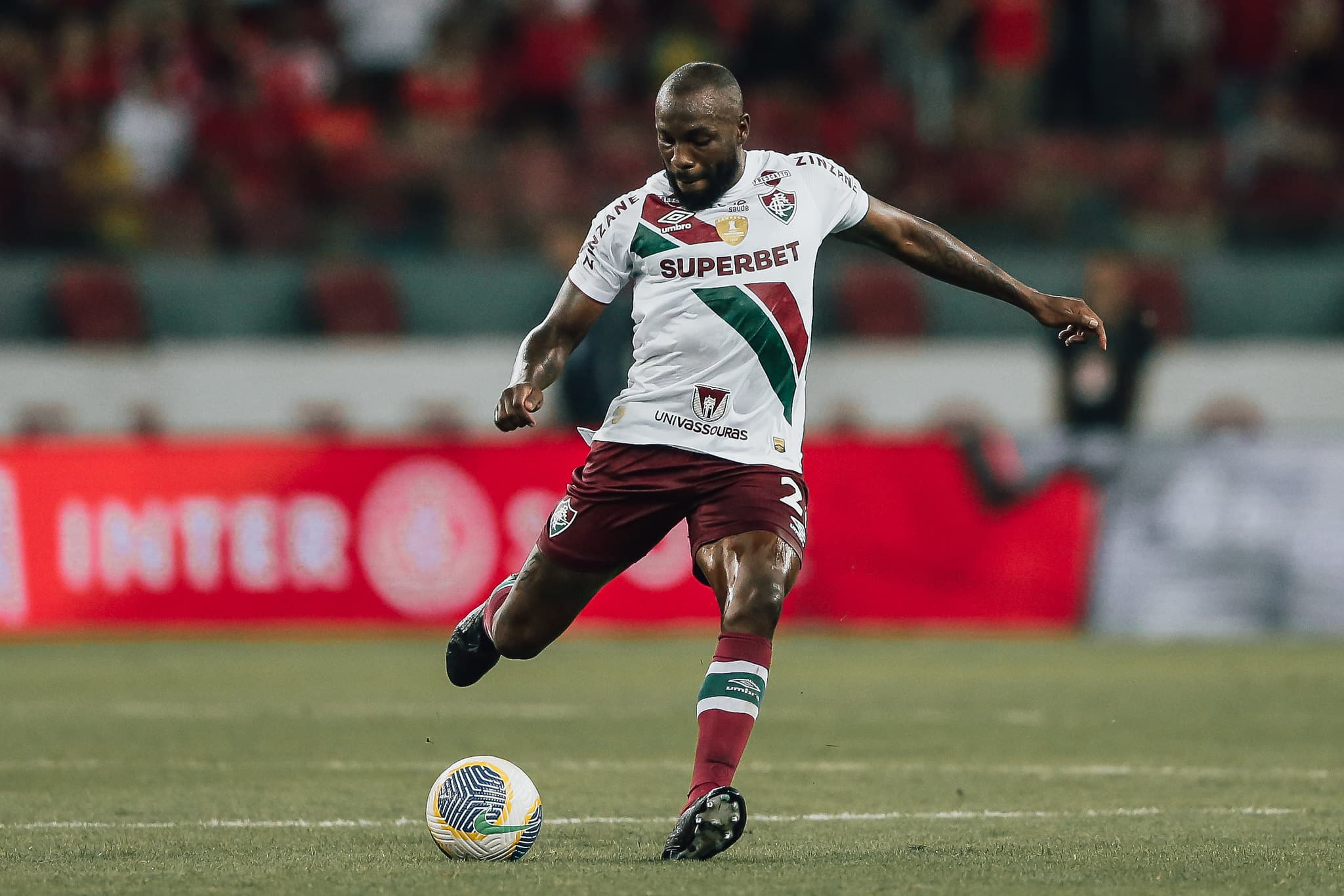 Manoel falhou de novo e atrapalhou Fluminense no Beira-Rio - Foto: Lucas Mer&ccedil;on/FFC