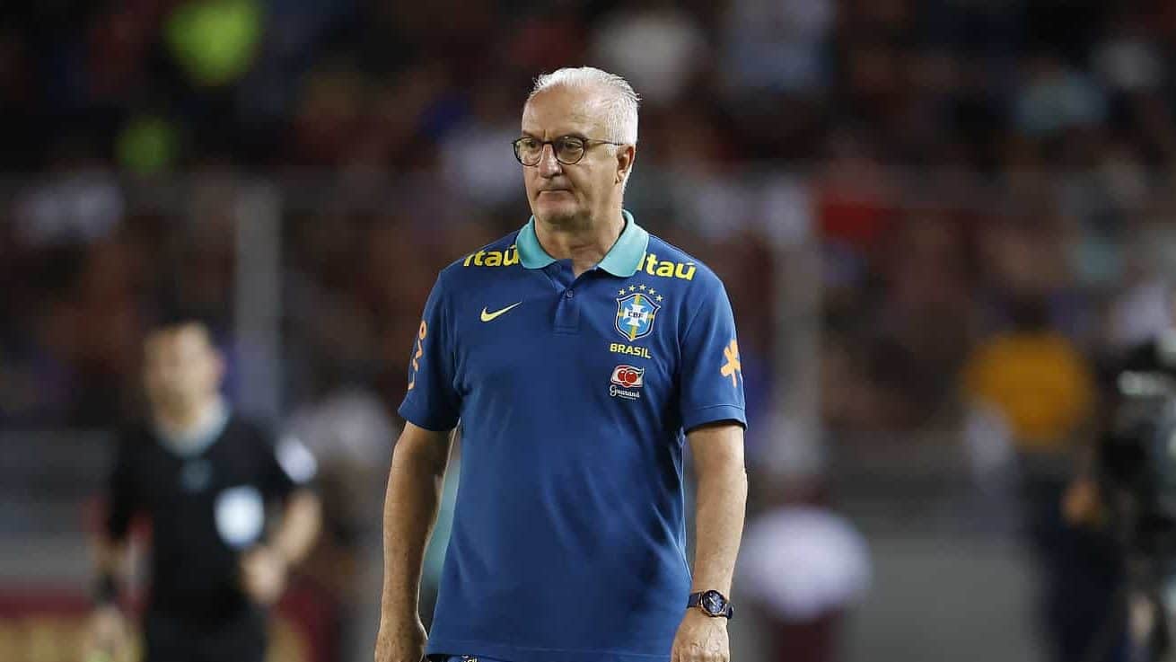 Satisfeito? Dorival diz que Sele&ccedil;&atilde;o recuperou bom futebol ap&oacute;s empate com a Venezuela