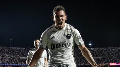 Palmeiras acerta contrata&ccedil;&atilde;o de Paulinho do Atl&eacute;tico-MG e ensaia ataque dos sonhos