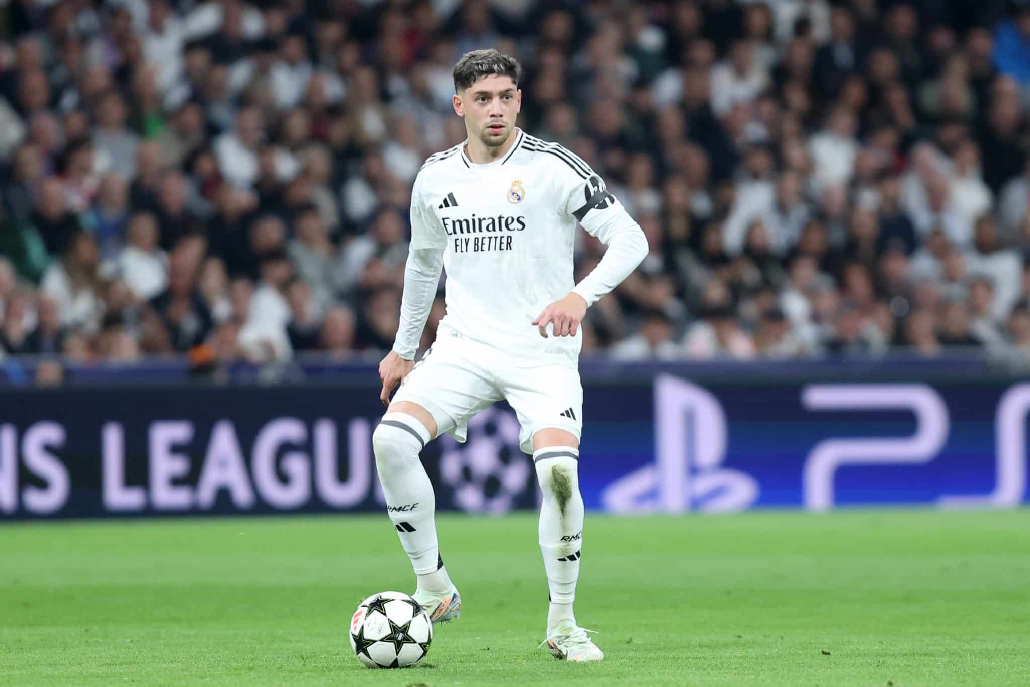 Valverde deve jogar fora de sua posição, em novo teste de Ancelotti antes de duelo contra o Liverpool