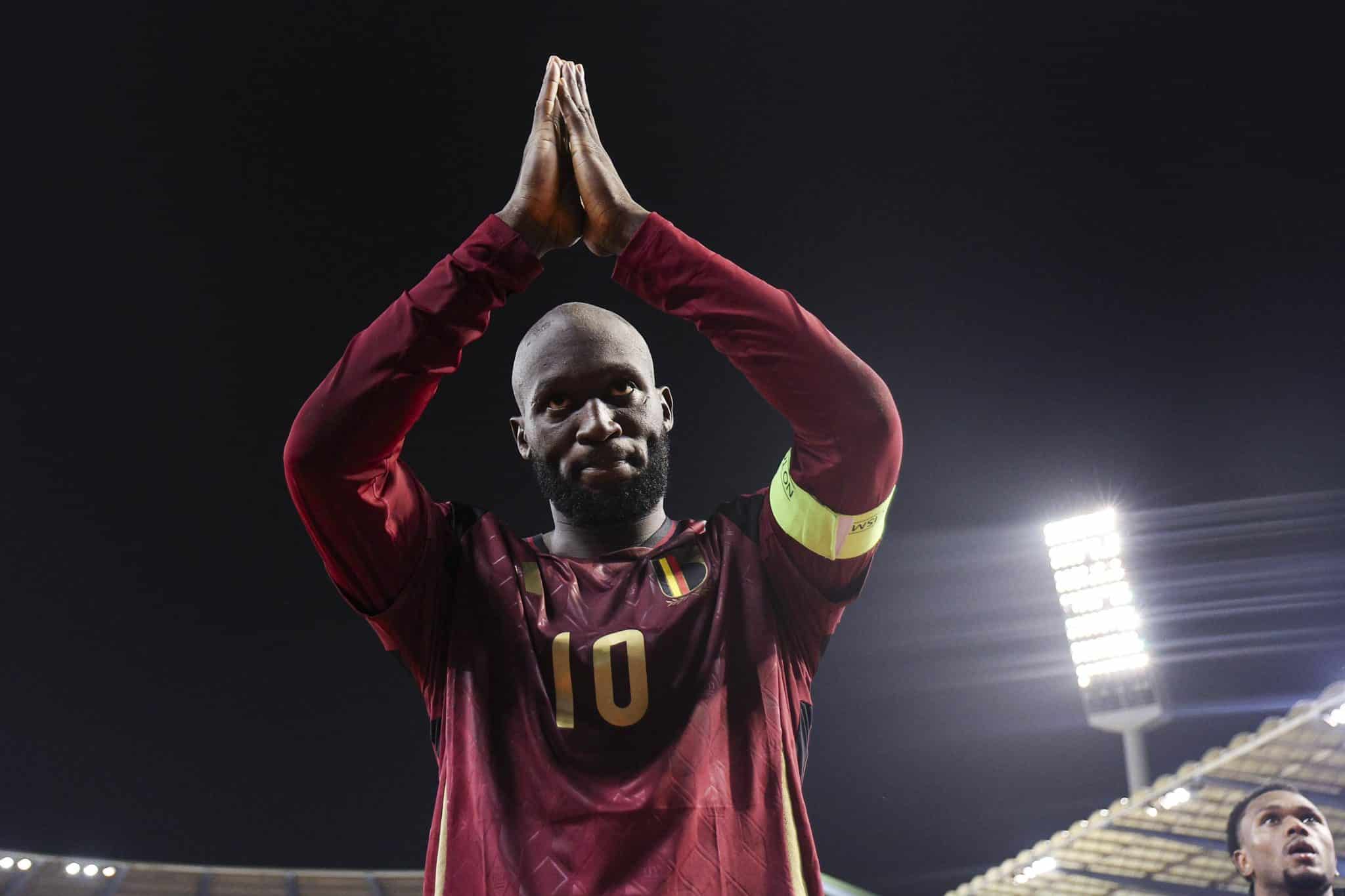 Confus&atilde;o com jogador da Premier League em derrota para It&aacute;lia eclode crise na B&eacute;lgica