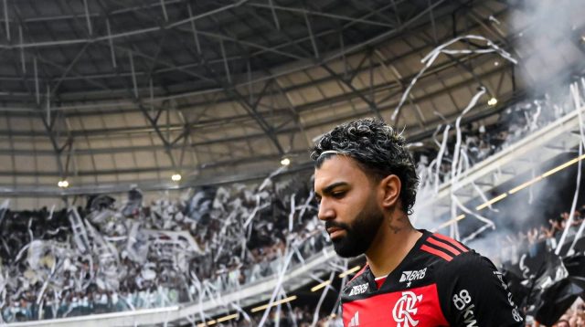 Concorr&ecirc;ncia com Palmeiras e briga por t&iacute;tulos: os bastidores de Gabigol no Cruzeiro