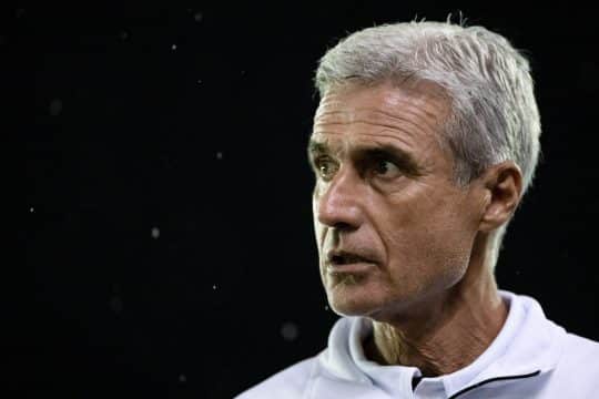 &lsquo;Tudo caminha para um desfecho favor&aacute;vel&rsquo;: Marcelo Teixeira sobre Lu&iacute;s Castro no Santos