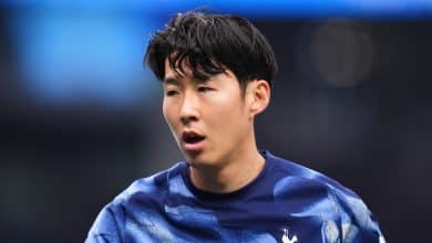 Por que estrela do Tottenham pode jogar antes de cumprir gancho por xenofobia contra Son