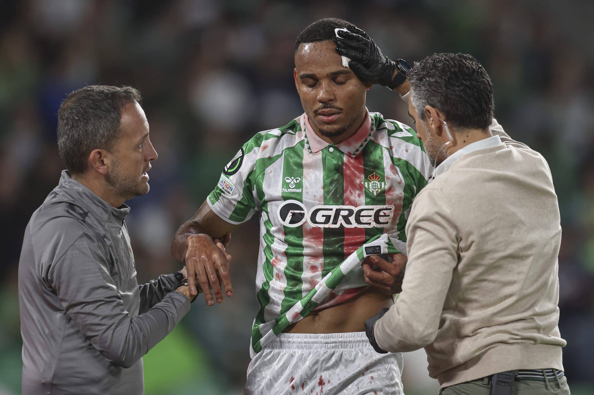 Natan recebe atendimento m&eacute;dico 