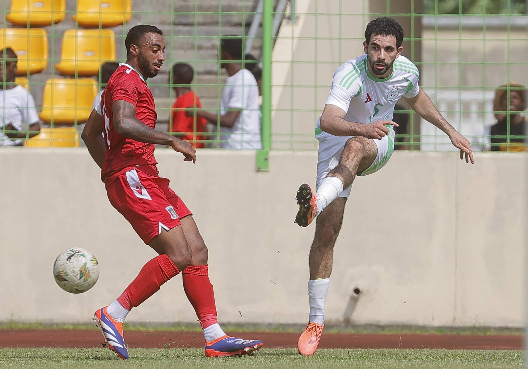 Foto: (IconSport) - A Arg&eacute;lia j&aacute; est&aacute; classificada &agrave; Copa Africana de Na&ccedil;&otilde;es 2025