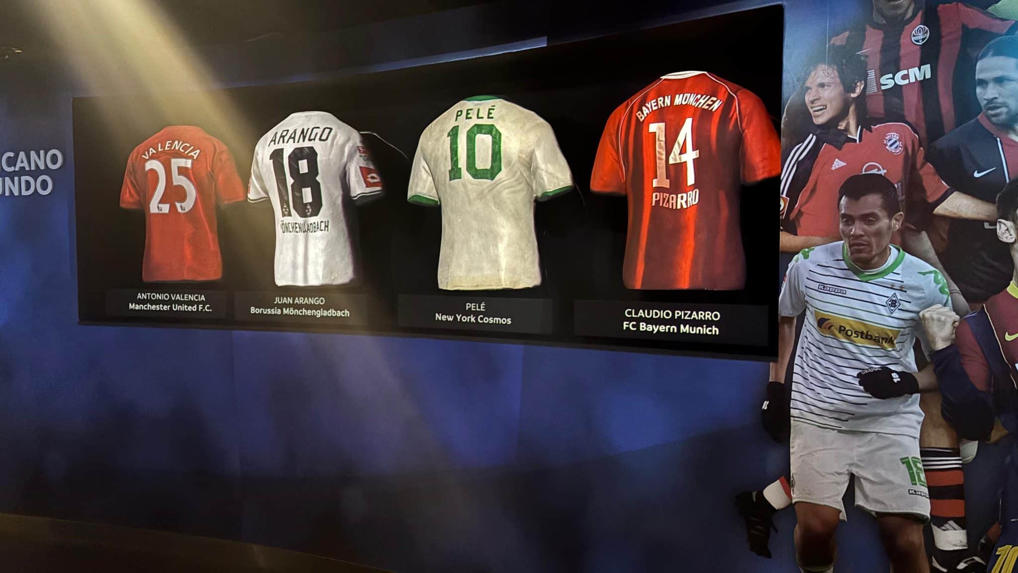 Proje&ccedil;&atilde;o de camisas d sul-americanos que brilharam mundo afora