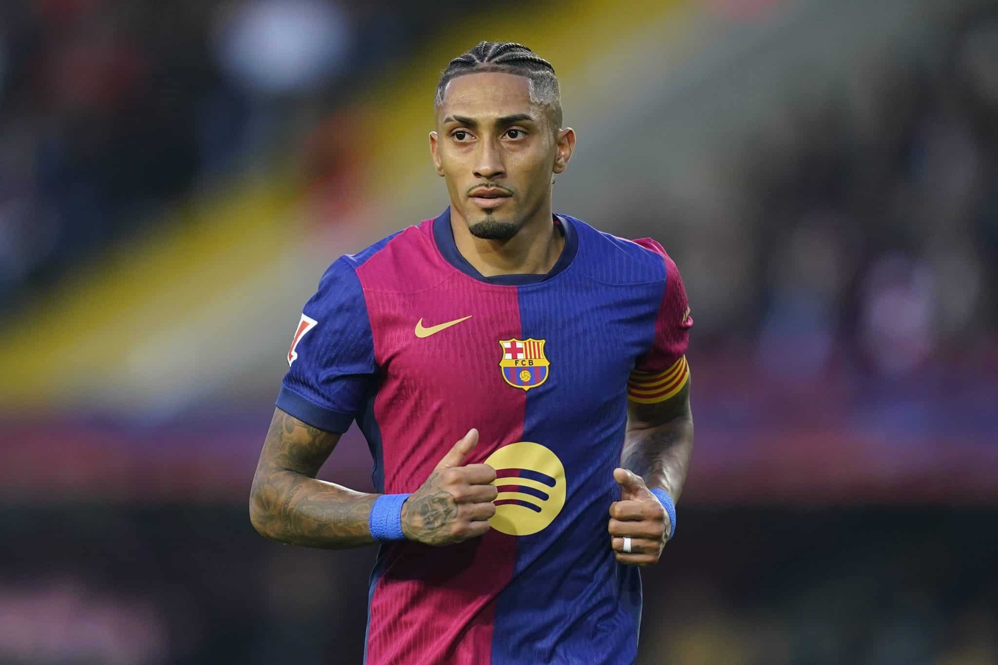 Raphinha brilha em vit&oacute;ria e prova que &eacute; o melhor jogador do Barcelona na temporada