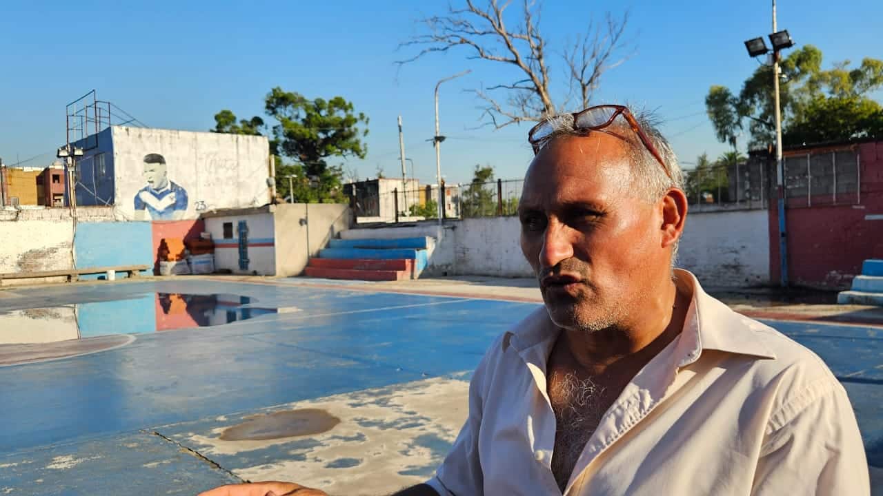 Daniel treinou Thiago Almada na inf&acirc;ncia no Club Santa Clara (Foto: Gabriel Rodrigues/Trivela)