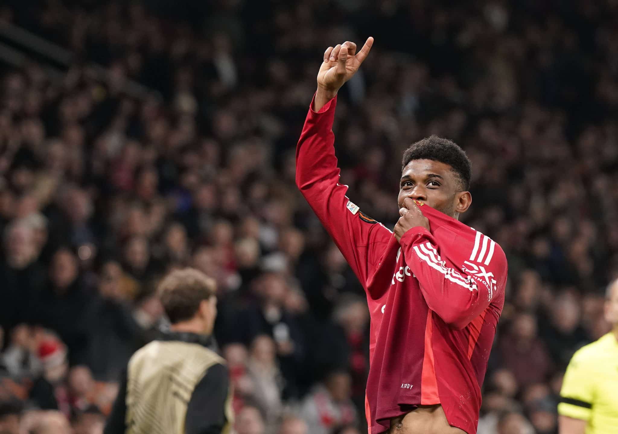 Manchester United vence com m&aacute; not&iacute;cia para Antony e boa para R&uacute;ben Amorim