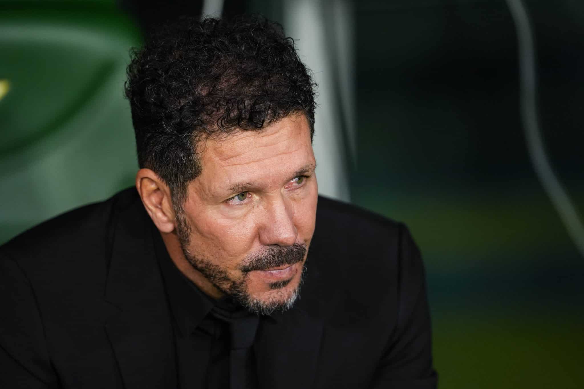 Simeone condena decis&atilde;o de La Liga ap&oacute;s trag&eacute;dia clim&aacute;tica em Val&ecirc;ncia: &lsquo;n&atilde;o faz sentido&rsquo;