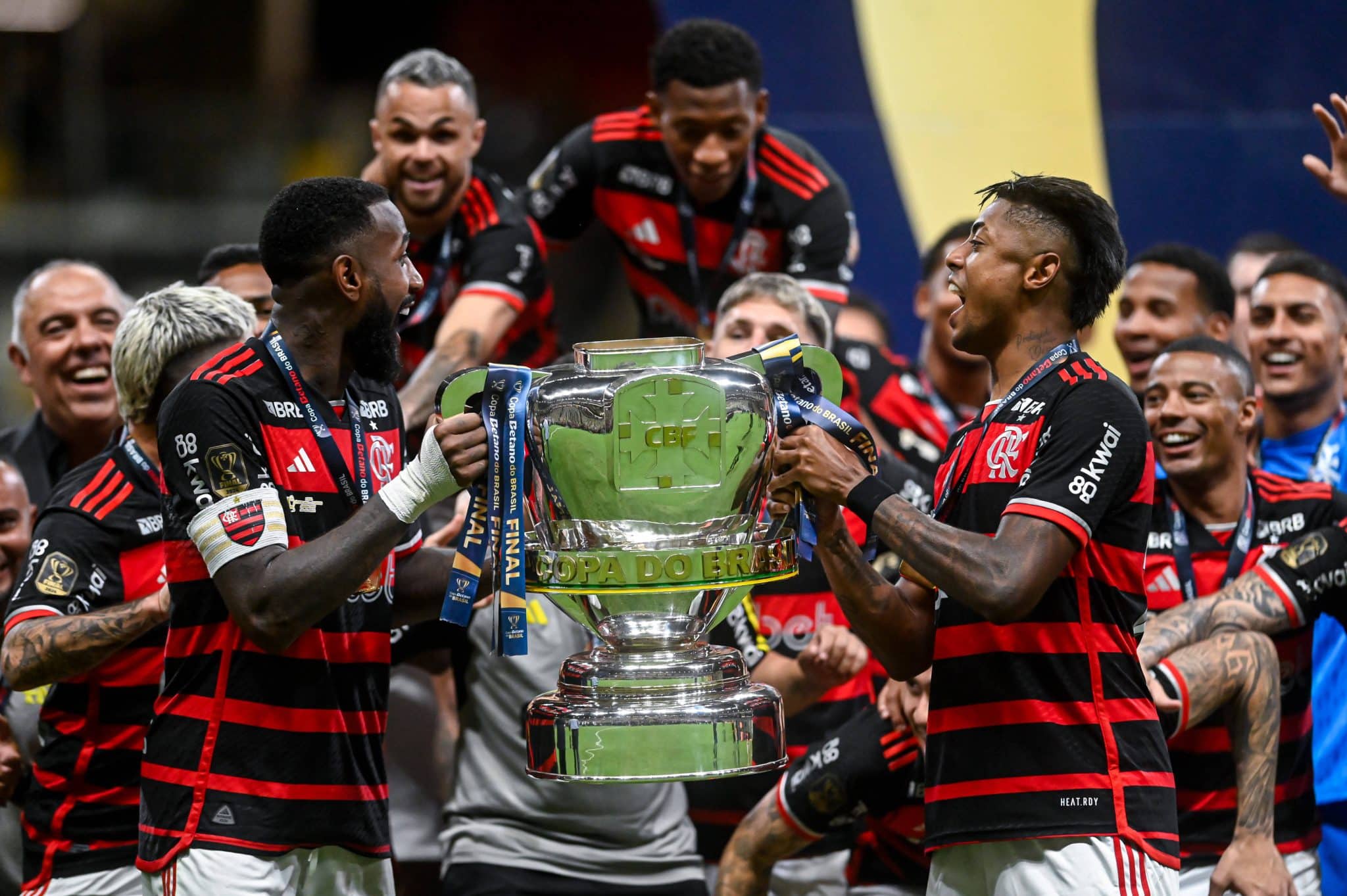 Garotos do Ninho se destacam em meio aos cascudos e Flamengo &eacute; campe&atilde;o da Copa do Brasil