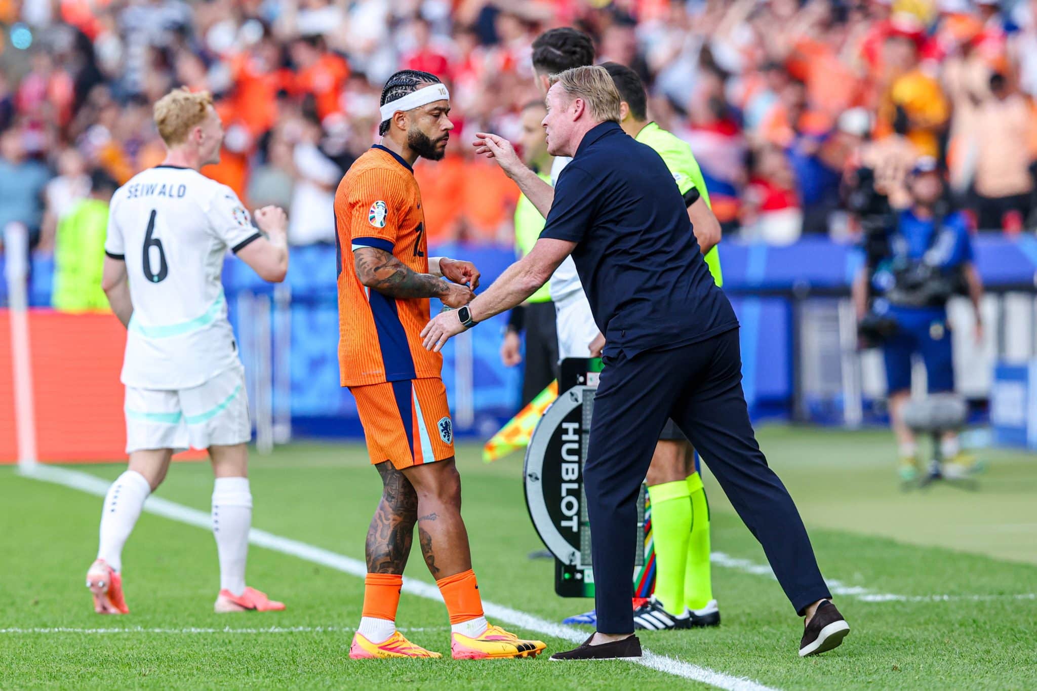 Memphis Depay Ronald Koeman