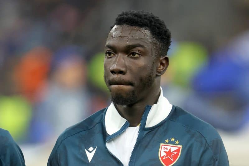 Atacante chantageado a mentir identidade protagoniza ‘lei do ex’ na Champions