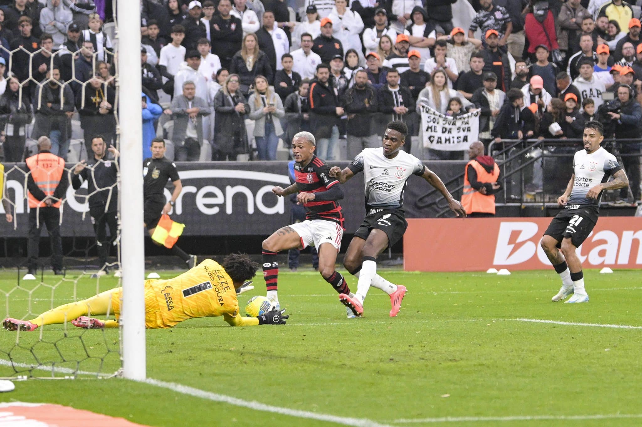 Hugo Souza Corinthians Flamengo