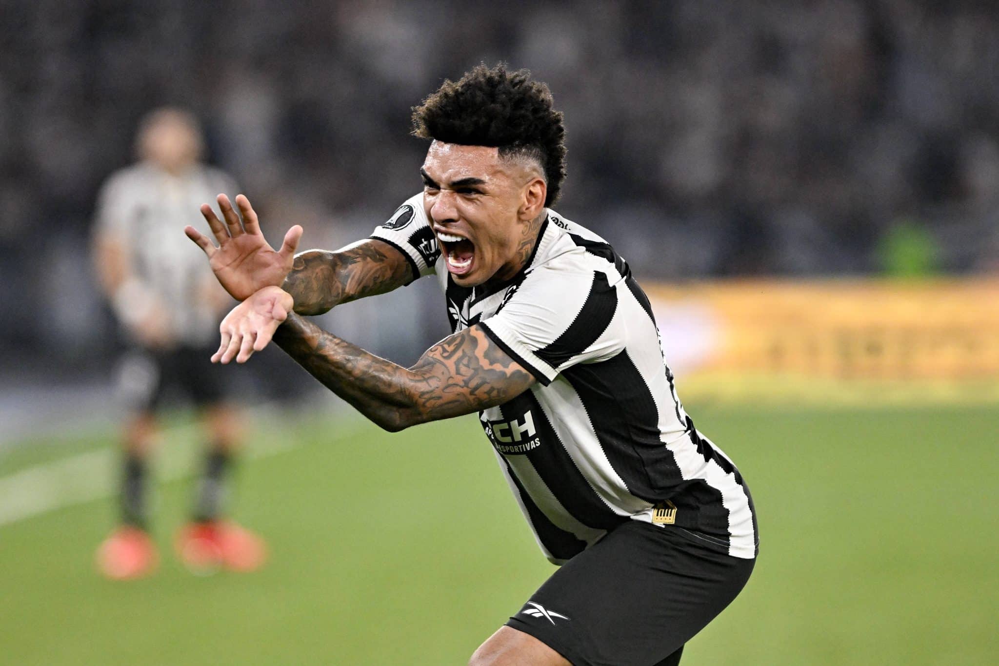Exclusivo: Igor Jesus, do Botafogo, entra na mira de gigante da Premier League