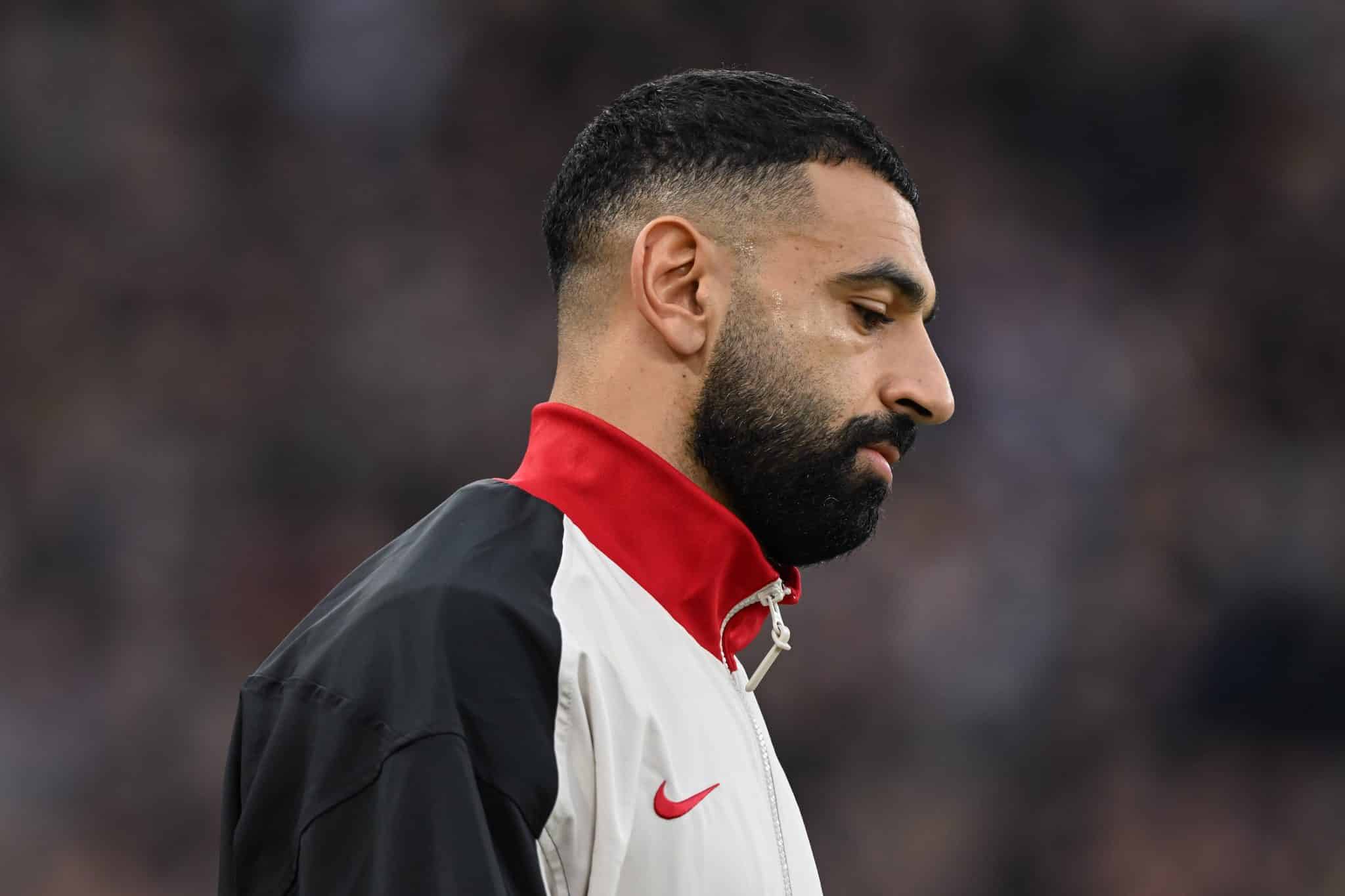 Um dia ap&oacute;s salvar o Liverpool, Salah d&aacute; pista sobre futuro nas redes sociais