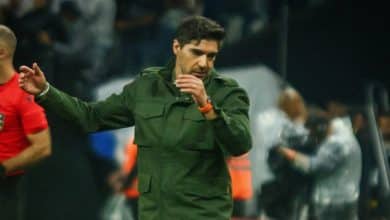 N&atilde;o d&aacute; para o Palmeiras terminar mais um ano com &lsquo;fica ou sai&rsquo; de Abel Ferreira