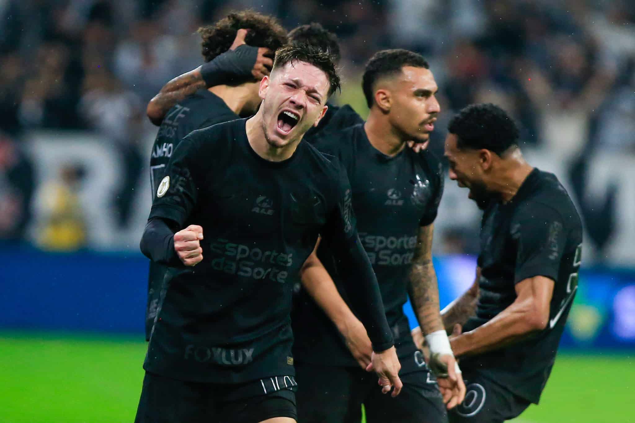 Pacto, tabela e G9: Corinthians sonha com Libertadores e duelo contra o Vit&oacute;ria &eacute; crucial