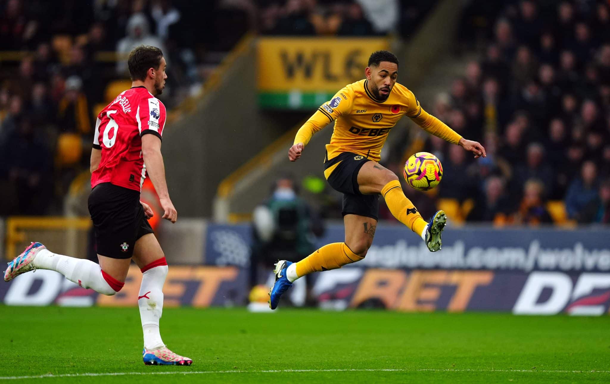Matheus Cunha, dos Wolves. Foto: Imago