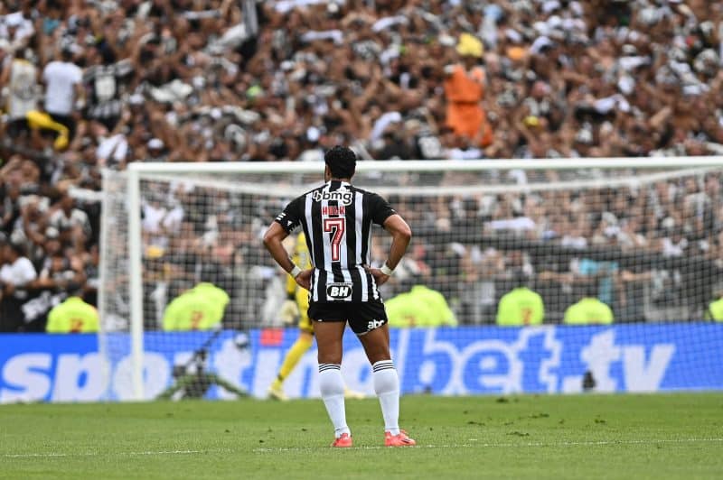 Atlético-MG pode até questionar arbitragem, mas os próprios erros lhe fizeram perder a final