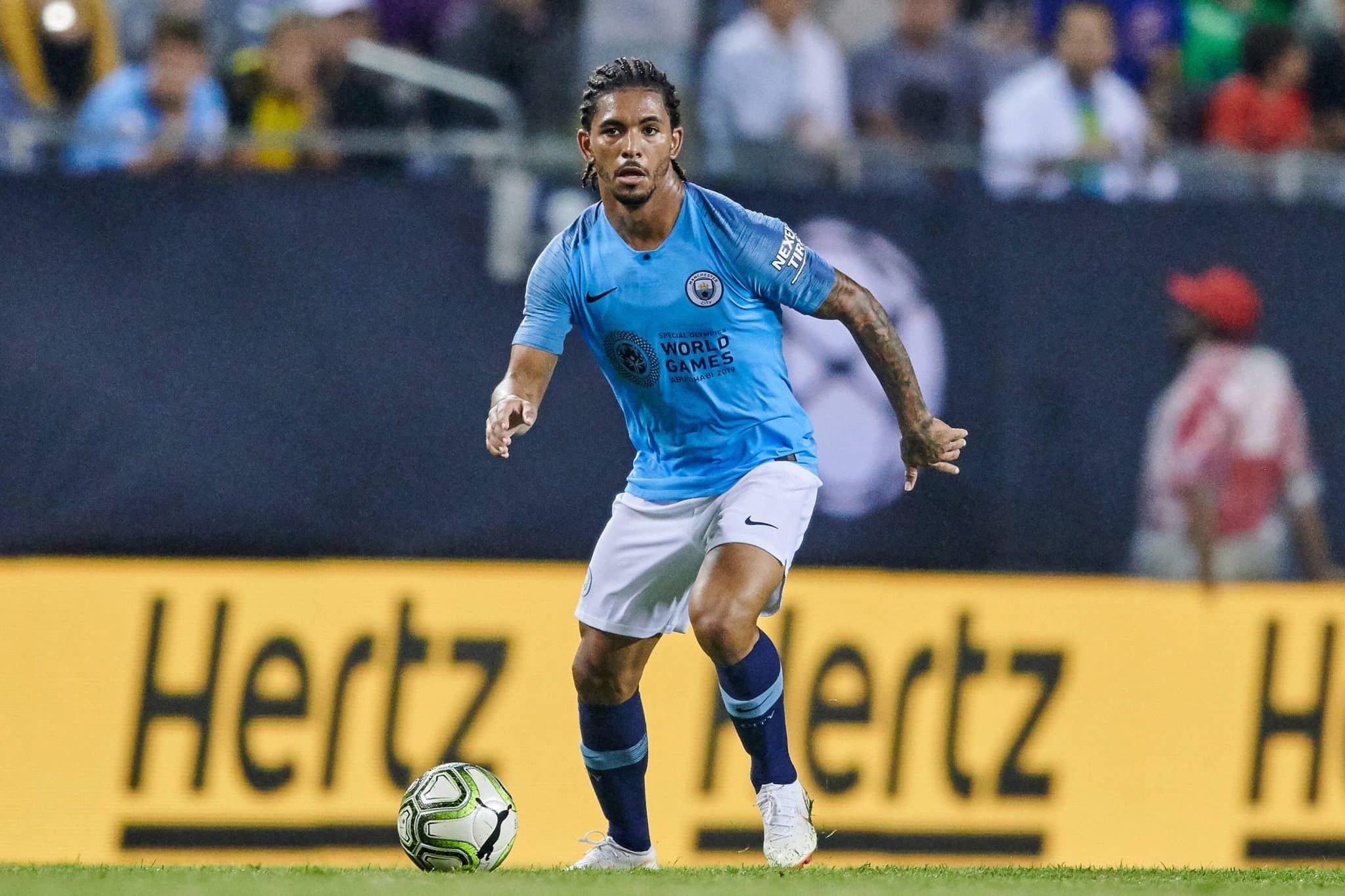 Foto: (Imago) - Douglas Luiz pelo Manchester City