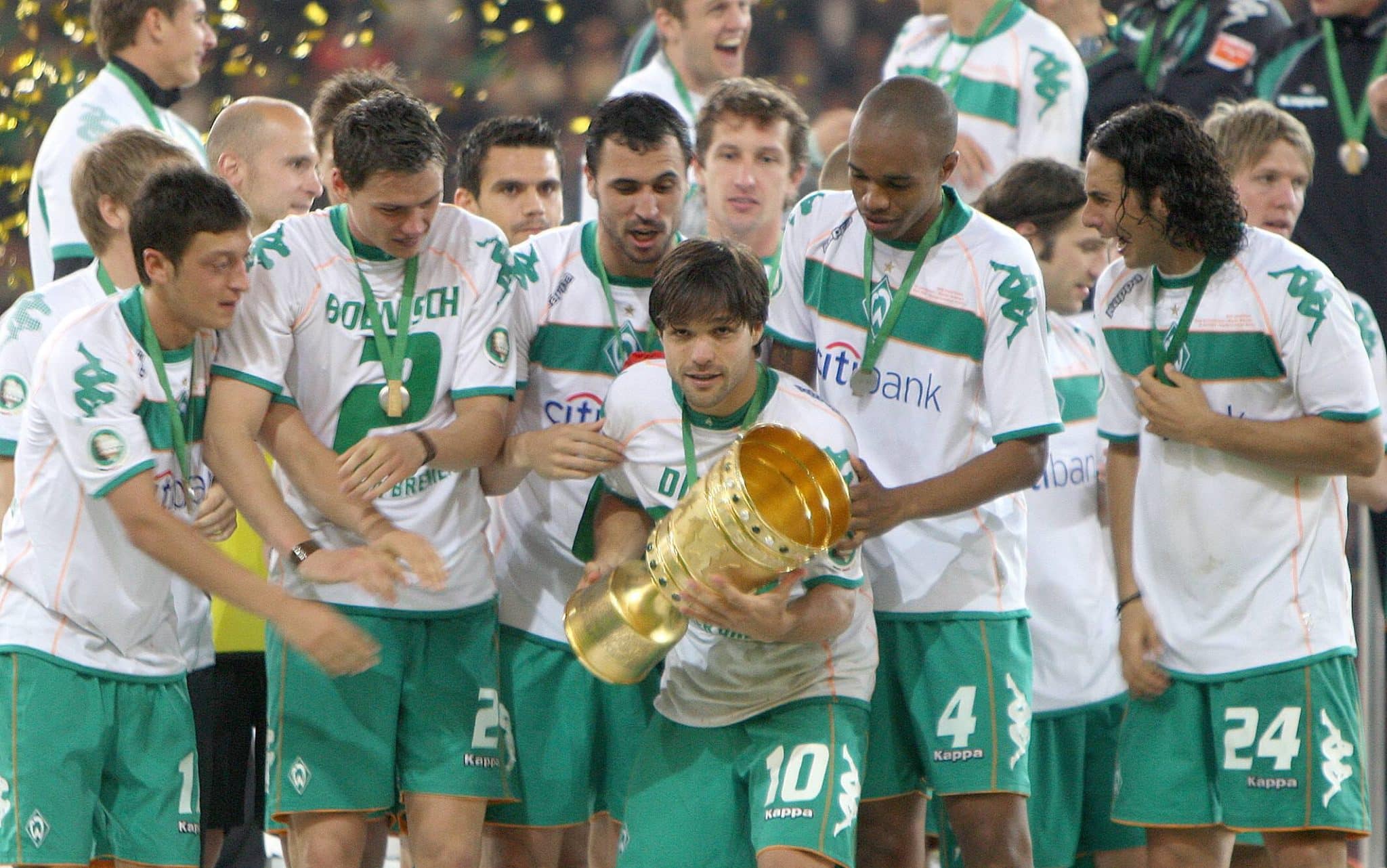 Foto: (Imago) - Diego Ribas foi campe&atilde;o da Copa da Alemanha pelo Werder Bremen