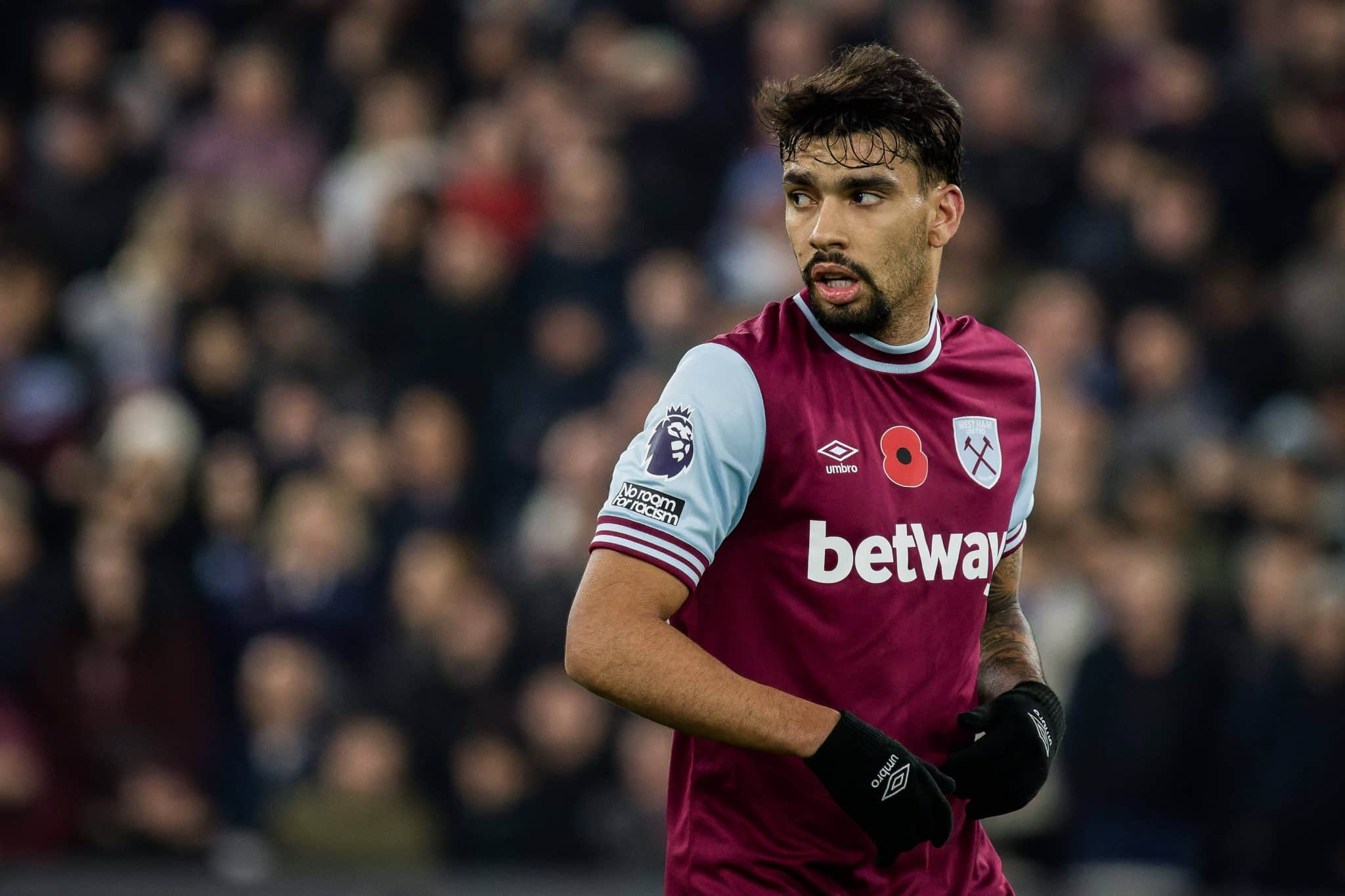 Lucas Paquet&aacute; em a&ccedil;&atilde;o pelo West Ham