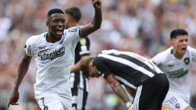 Botafogo &lsquo;copa&rsquo; o Monumental e &eacute; campe&atilde;o da Libertadores pela primeira vez