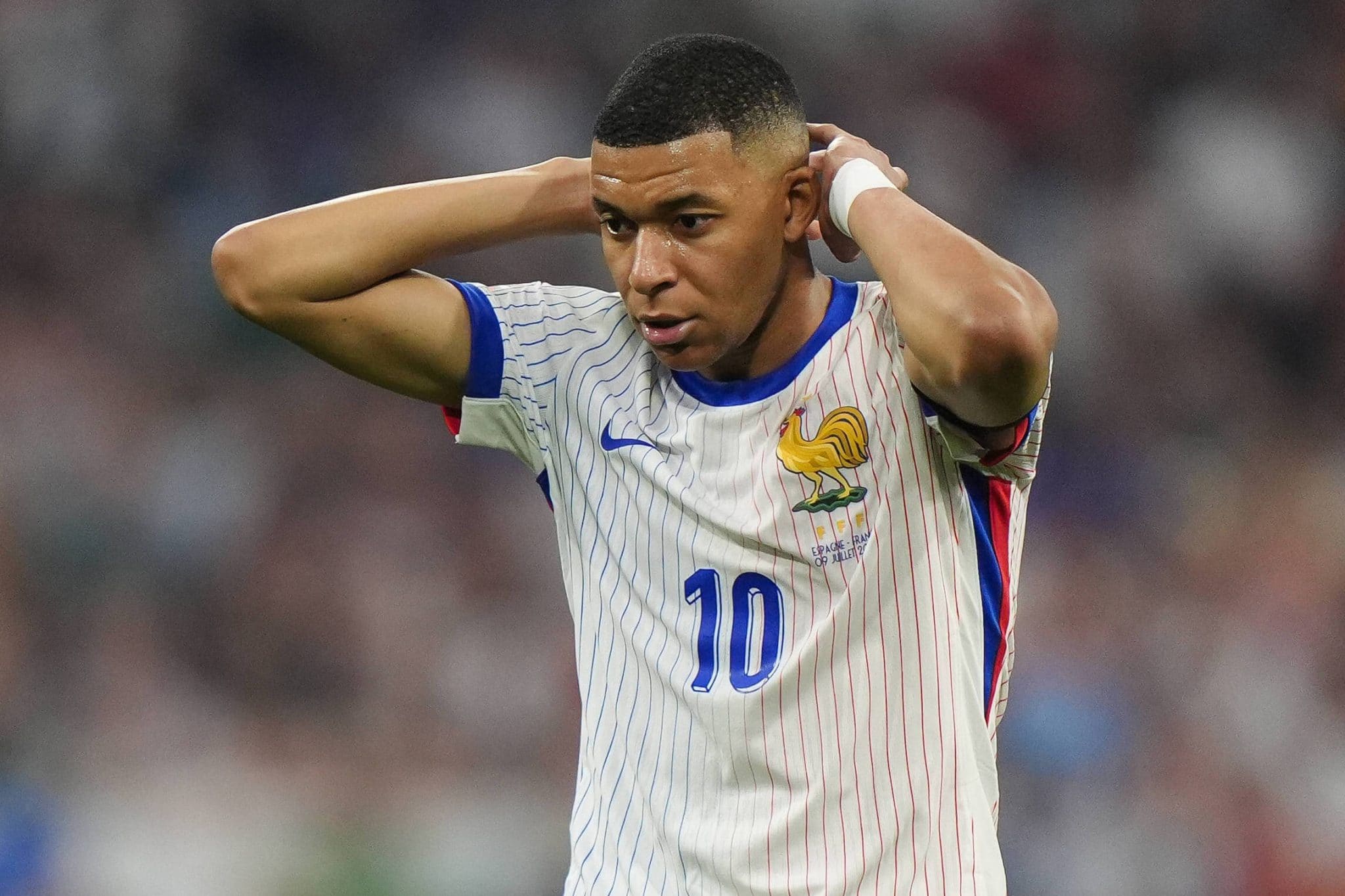 Nem les&atilde;o, nem m&aacute; fase: jornal revela por que Mbapp&eacute; n&atilde;o foi convocado na Fran&ccedil;a