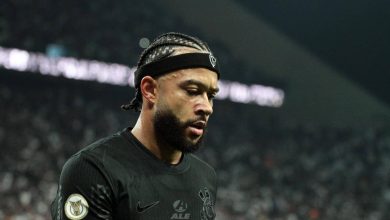 Memphis passou mal antes do D&eacute;rbi, mas bancou atua&ccedil;&atilde;o pelo Corinthians