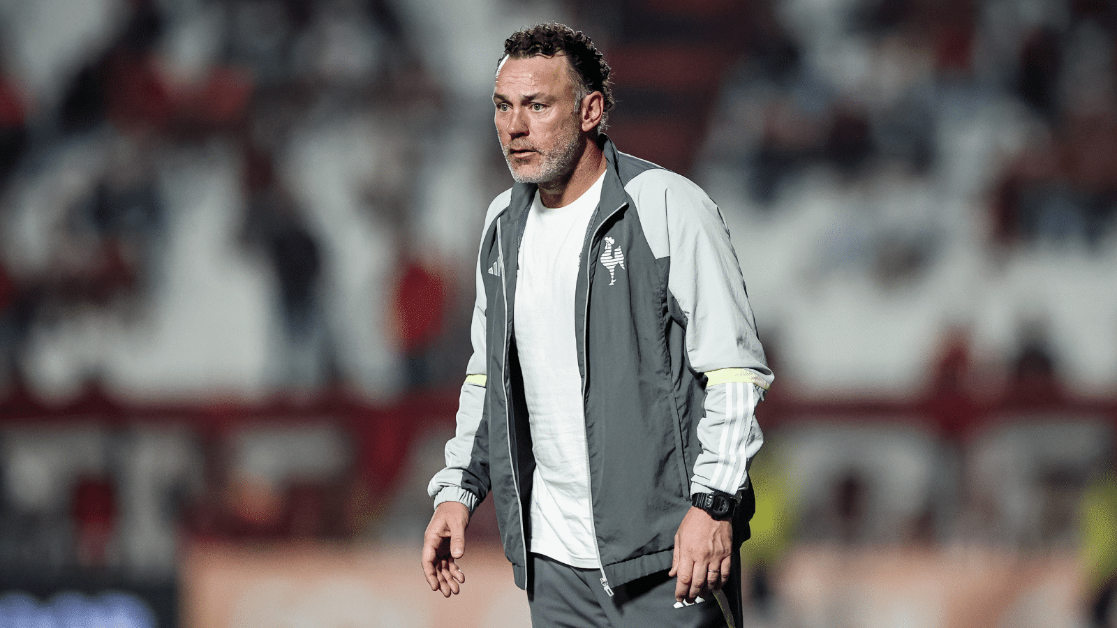 Milito assume responsabilidade, mas alega necessidade da exist&ecirc;ncia de dois Atl&eacute;ticos