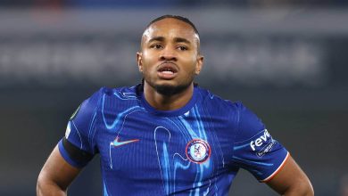 Insatisfeito no Chelsea, Nkunku desperta o interesse de outro gigante da Premier League