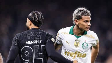 Derrota com &lsquo;ol&eacute;&rsquo; para o Corinthians mostrou que Palmeiras precisa mudar para brigar por t&iacute;tulo