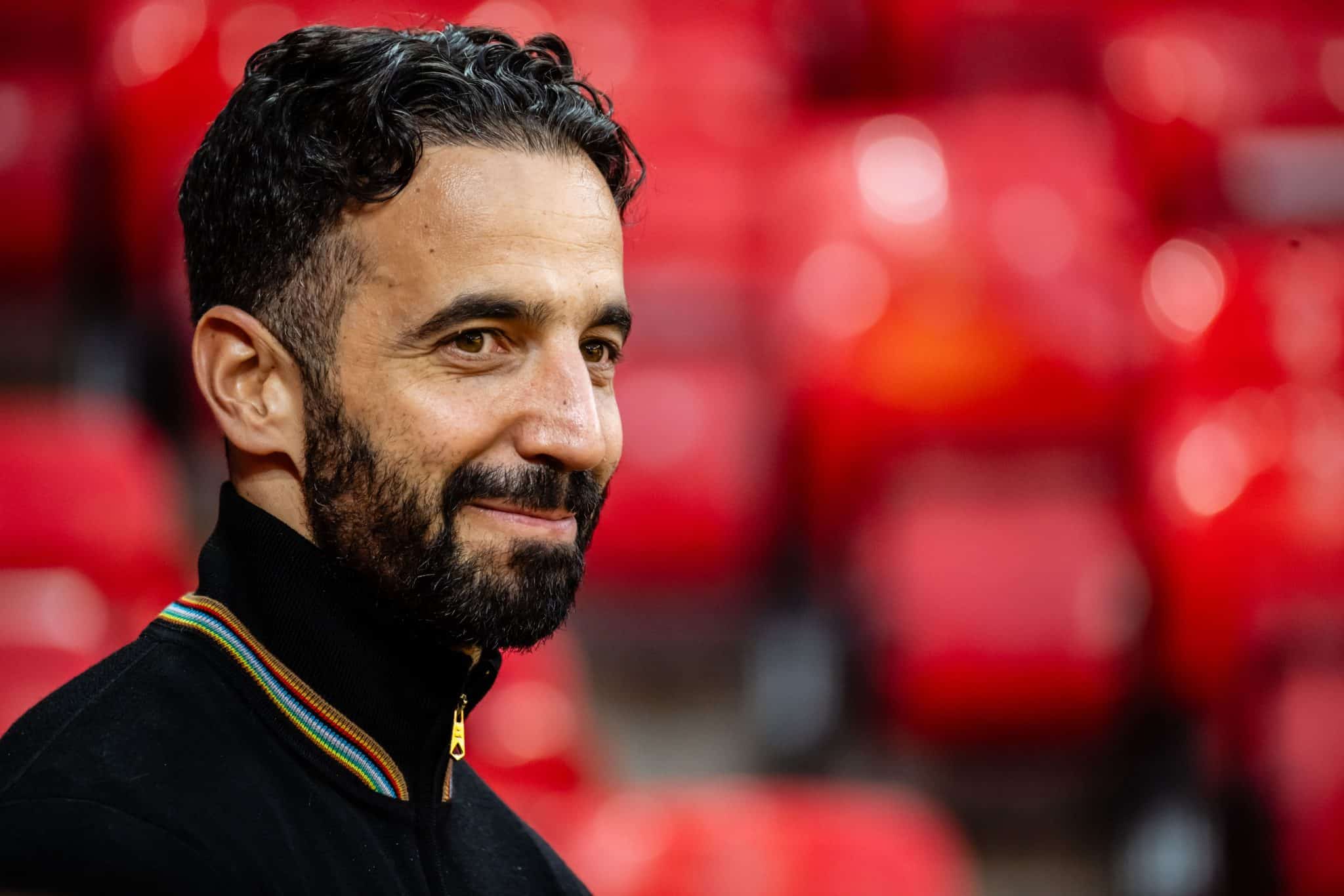 R&uacute;ben Amorim faz pedido incomum aos jogadores em chegada ao Manchester United