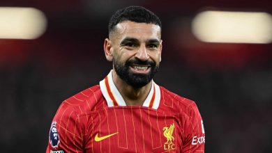 Slot despista sobre futuro de Salah no Liverpool, e cita Messi e CR7 para exaltar eg&iacute;pcio