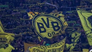 &lsquo;Ganha com guerra&rsquo;: Torcida do Borussia Dortmund pede fim de acordo com empresa de armas