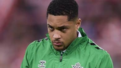 Ex-Manchester City &lsquo;usa&rsquo; Rom&aacute;rio para motivar Vitor Roque no Betis