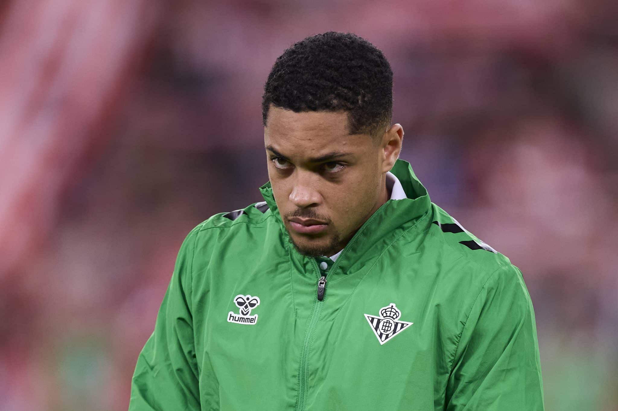 Para defender Vitor Roque, Deco diz que Barcelona devia seguir exemplo do Real Madrid