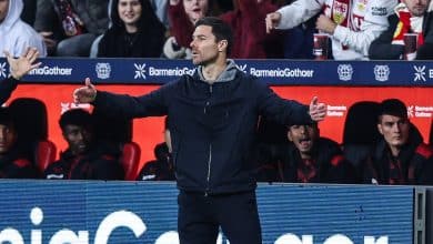 Xabi Alonso &lsquo;copia&rsquo; Guardiola e resolve problema, mas Leverkusen s&oacute; empata com Stuttgart