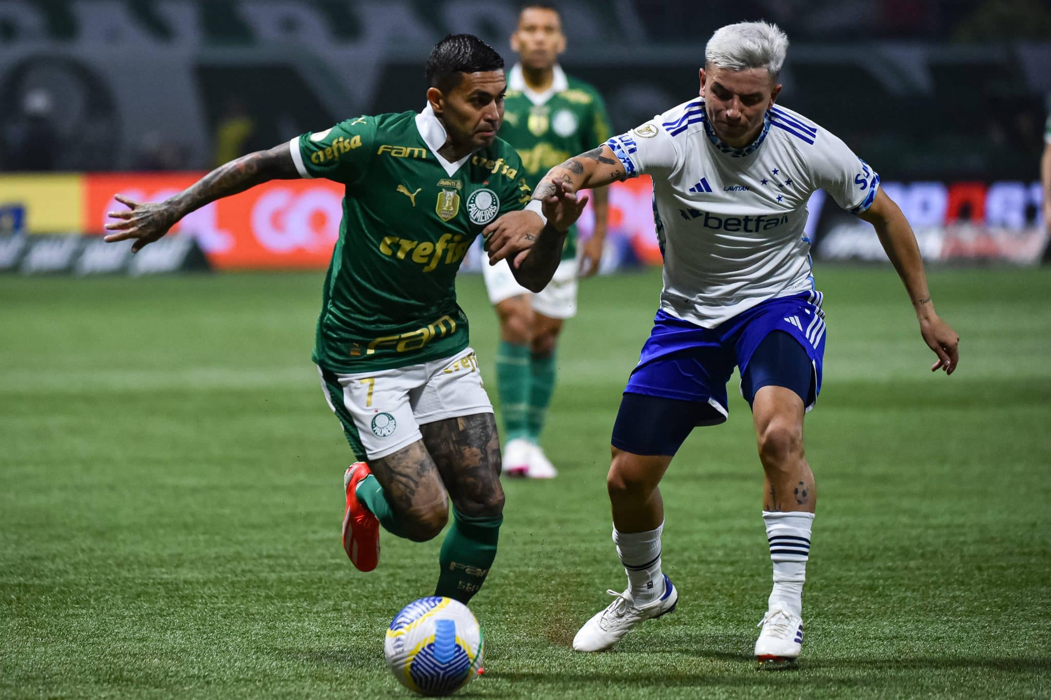 Palmeiras se sente mais prejudicado que o Cruzeiro por aus&ecirc;ncia de p&uacute;blico no Mineir&atilde;o