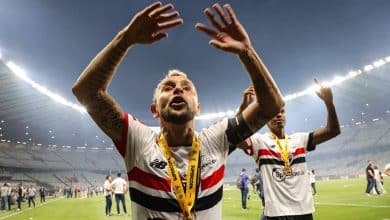 Rafinha deixa o S&atilde;o Paulo e negocia com clube brasileiro para disputa de Estadual
